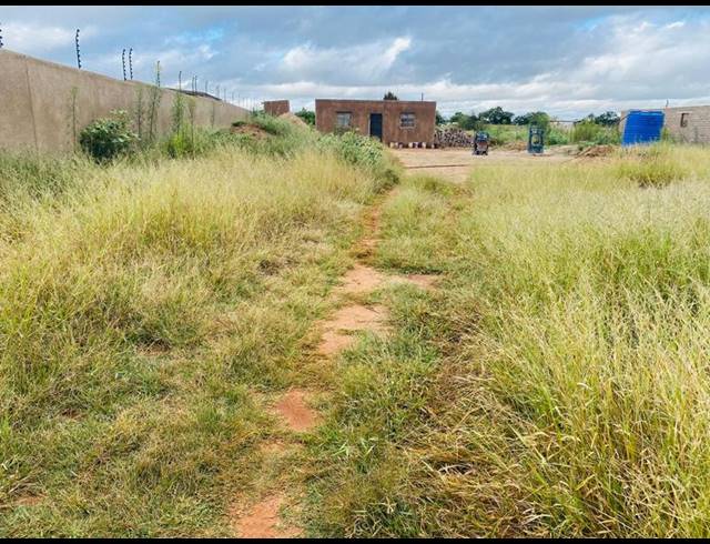 2 BEDROOM HOUSE FOR SALE IN MANKWENG